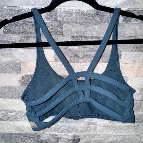 Vuori Teal Blue Strappy Sports Bra - Picture 3 of 3